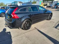 Usado Volvo V60 Business Edition 181 CV (133 kW) 2015 Negro Familiar