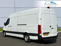 Begagnad Mercedes Sprinter Progressive 150 HK (110 kW) 2021 Vit Van