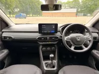 Used Dacia Sandero Comfort 91 HP (66 kW) 2022 White Hatchback