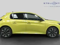 Used Peugeot 208 Allure 108 HP (79 kW) 2025 Yellow Hatchback
