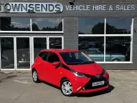 Used Toyota Aygo x-press 69 HP (50 kW) 2016 Red Hatchback