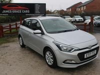 Used Hyundai i20 SE 84 HP (61 kW) 2017 Grey Hatchback