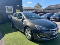 Used Vauxhall Astra SRi 100 HP (73 kW) 2015 Grey Hatchback