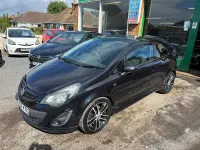 Used Vauxhall Corsa Edition 100 HP (73 kW) 2013 Black Hatchback
