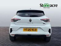 Used Renault Clio V Techno 140 HP (102 kW) 2025 White Hatchback