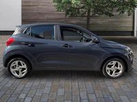 Used Hyundai i10 SE 67 HP (49 kW) 2023 Grey Hatchback