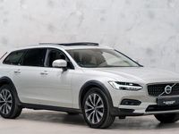 Used Volvo V90 CC 235 HP (172 kW) 2021 Gold Estate