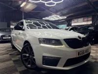 Used Skoda Octavia vRS 181 HP (133 kW) 2017 White Hatchback