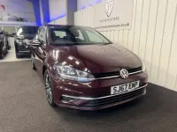 Used VW Golf VII SE 115 HP (84 kW) 2017 Red Hatchback