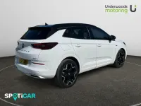 Second-hand Vauxhall Grandland X Ultimate 134 CP (98 kW) 2024 Alb SUV
