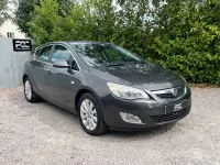 Used Vauxhall Astra Elite 165 HP (121 kW) 2011 Grey Hatchback