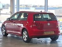 Begagnad VW Golf VII Edition 115 HK (84 kW) 2017 Röd Halvkombi