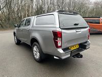 New Isuzu D-Max 2025 Silver Pickup