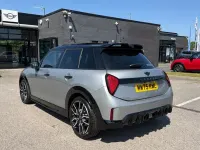 Used Mini Cooper Hatch 113 kW (154 HP) 2025 Silver Hatchback