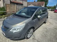 Used Vauxhall Meriva 2012 Brown MPV