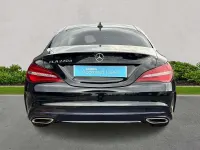 Usado Mercedes CLA220 AMG line 2018 Preto Sedan