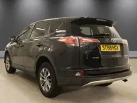 Usado Toyota RAV4 197 HP (144 kW) 2018 Preto SUV