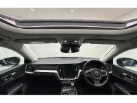 Usado Volvo V60 Inscription 190 HP (139 kW) 2019 Azul Carrinha