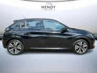 Second-hand Peugeot e-208 GT 98 kW (134 CP) 2022 Negru Hatchback