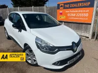 Used Renault Clio Dynamique 75 HP (55 kW) 2016 White Hatchback