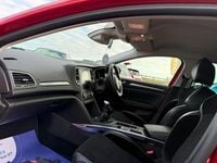 Used Renault Mégane IV Dynamique 130 HP (95 kW) 2017 Red Hatchback