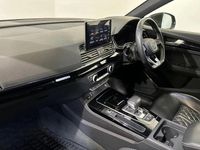 Used Audi Q5 Comfort 200 HP (147 kW) 2023 Grey SUV