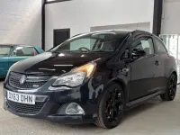 Usado Vauxhall Corsa 2013 Negro Utilitario