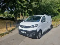 Used Vauxhall Vivaro Edition 100 HP (73 kW) 2019 White MPV