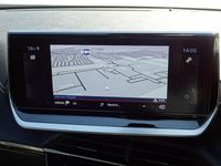 Begagnad Peugeot 2008 GT 2023 Vit SUV