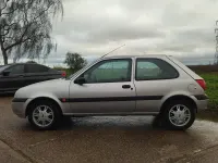 Used Ford Fiesta 80 HP (58 kW) 2002 Silver Hatchback
