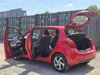 Gebraucht Toyota Yaris Hybrid 101 PS (74 kW) 2015 Rot Kleinwagen