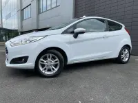 Used Ford Fiesta Zetec 82 HP (60 kW) 2016 White Hatchback