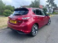 Used Nissan Pulsar Tekna 115 HP (84 kW) 2016 Red Hatchback