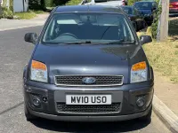 Used Ford Fusion Zetec 80 HP (58 kW) 2010 Grey Hatchback