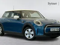 Used Mini Cooper Classic 134 HP (98 kW) 2022 Blue Hatchback