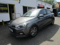 Used Hyundai i20 Premium 84 HP (61 kW) 2018 Grey Hatchback