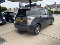 Used Toyota Verso Trend 112 HP (82 kW) 2014 Grey MPV