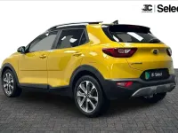 Used Kia Stonic 117 HP (86 kW) 2020 Yellow SUV