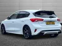 Used Ford Focus ST 280 HP (205 kW) 2019 White Hatchback