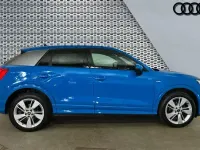 Begagnad Audi Q2 S-Line 150 HK (110 kW) 2023 Blå SUV