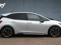Nuevo Cupra Born e-Boost 169 kW (231 CV) 2026 Plateado Utilitario