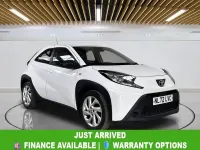 Used Toyota Aygo X PURE 72 HP (52 kW) 2022 White SUV
