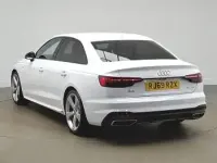 Używany Audi A4 Black Edition 163 KM (119 kW) 2020 Biały Sedan/Limuzyna