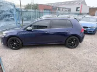 Used VW Golf VII SE 2017 Blue Hatchback