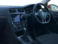 Used VW Golf VII SE 131 HP (96 kW) 2018 Black Hatchback