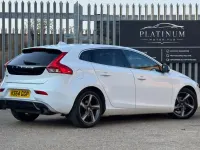 Used Volvo V40 R-Design 115 HP (84 kW) 2014 White Hatchback