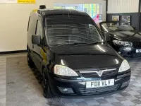 Usado Vauxhall Combo 2011 Preto Monovolume