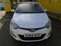 Used Hyundai i20 Active 2014 White Hatchback