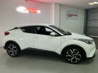 Used Toyota C-HR Design 122 HP (89 kW) 2019 White SUV