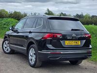Used VW Tiguan Allspace Life 150 HP (110 kW) 2023 Black SUV
